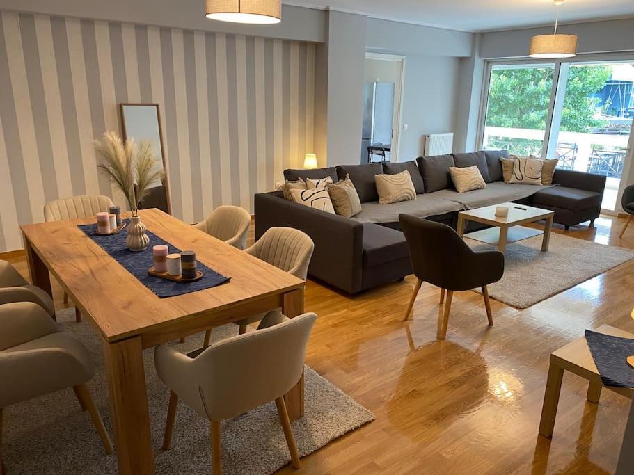 Classy 3Br With 2 Bathrooms Apartment In Marousi Atena Exterior foto